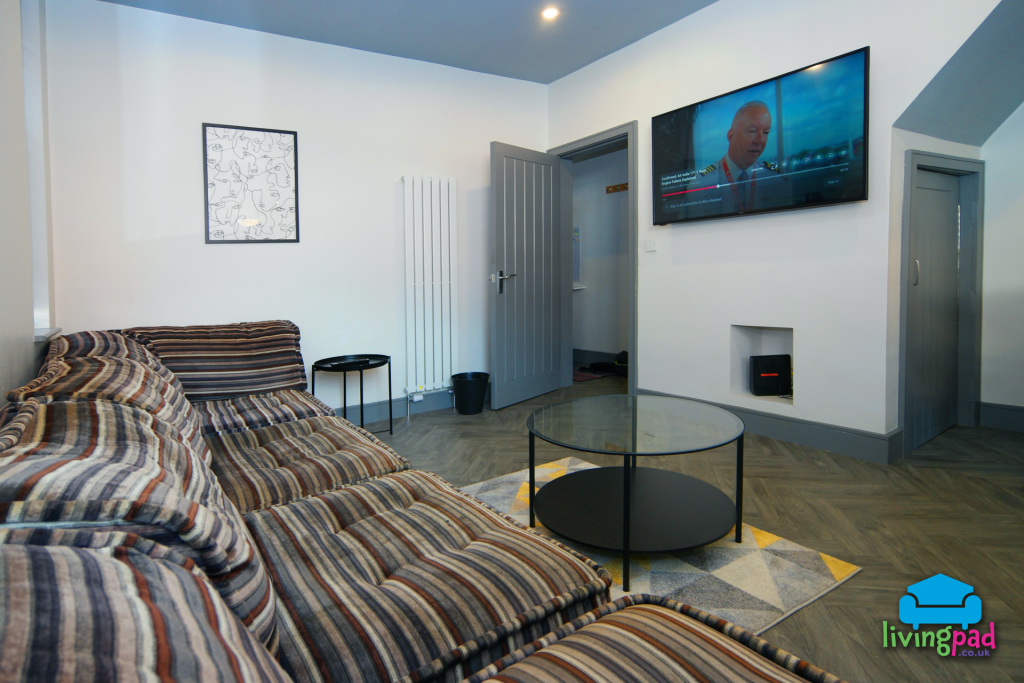 133 living room with 60" smart tv