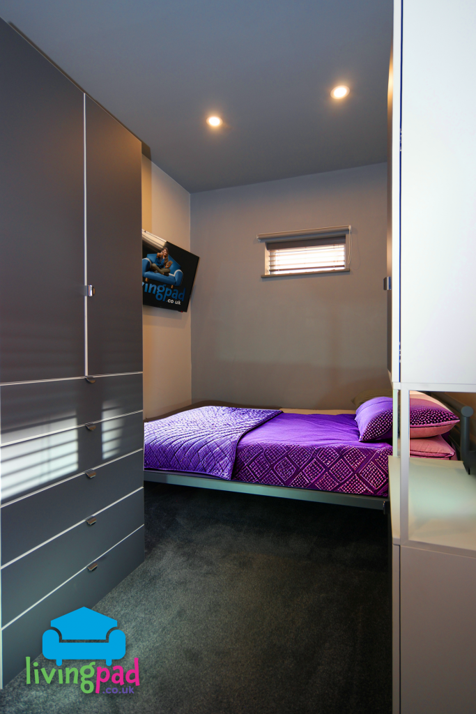 Bedroom 2 - 40" smart tv over bed